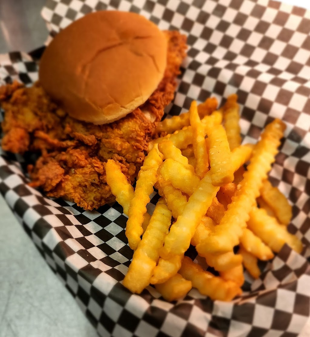 Burning Daylight Grill | restaurant | 106 S Spring St, Odon, IN 47562, USA | 8126368008 OR +1 812-636-8008