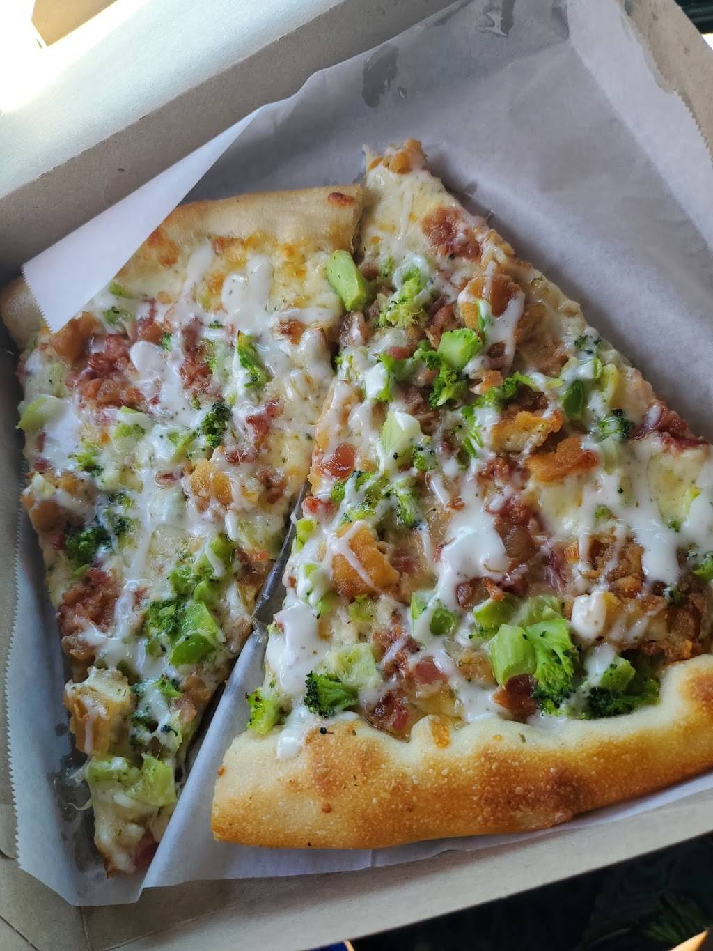 Gemellis Pizzeria | meal takeaway | 4543 W Seneca Turnpike, Syracuse, NY 13215, USA | 3152996533 OR +1 315-299-6533