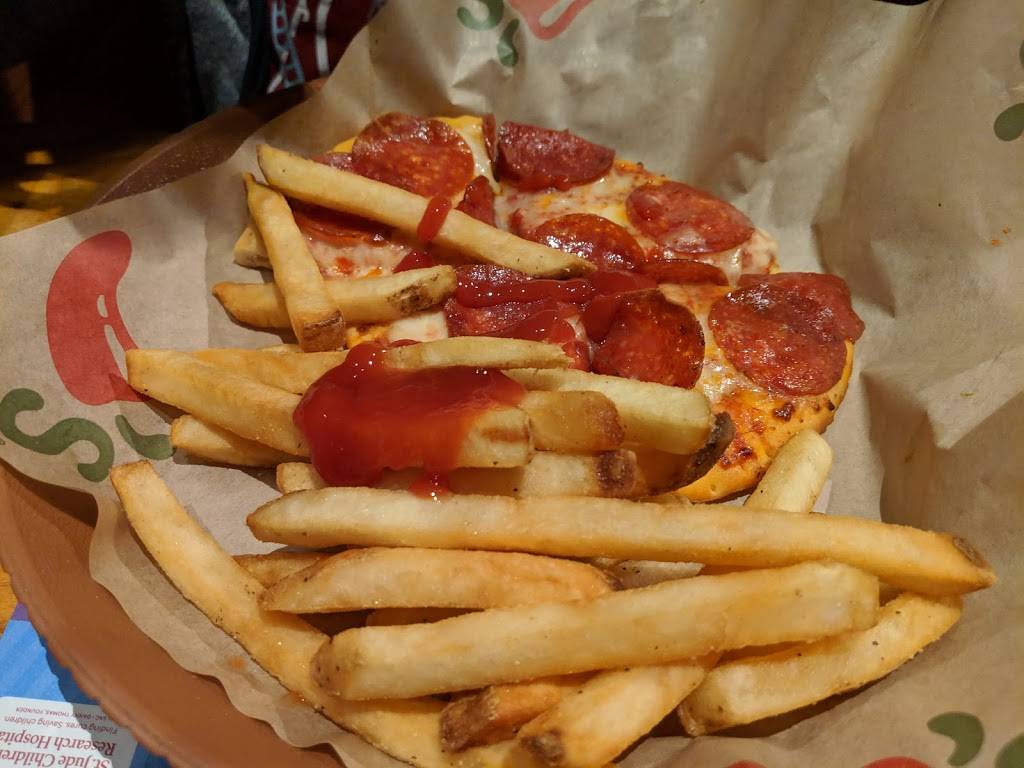 Chilis Grill & Bar | meal takeaway | 25 W Cochran St, Simi Valley, CA 93065, USA | 8055270377 OR +1 805-527-0377