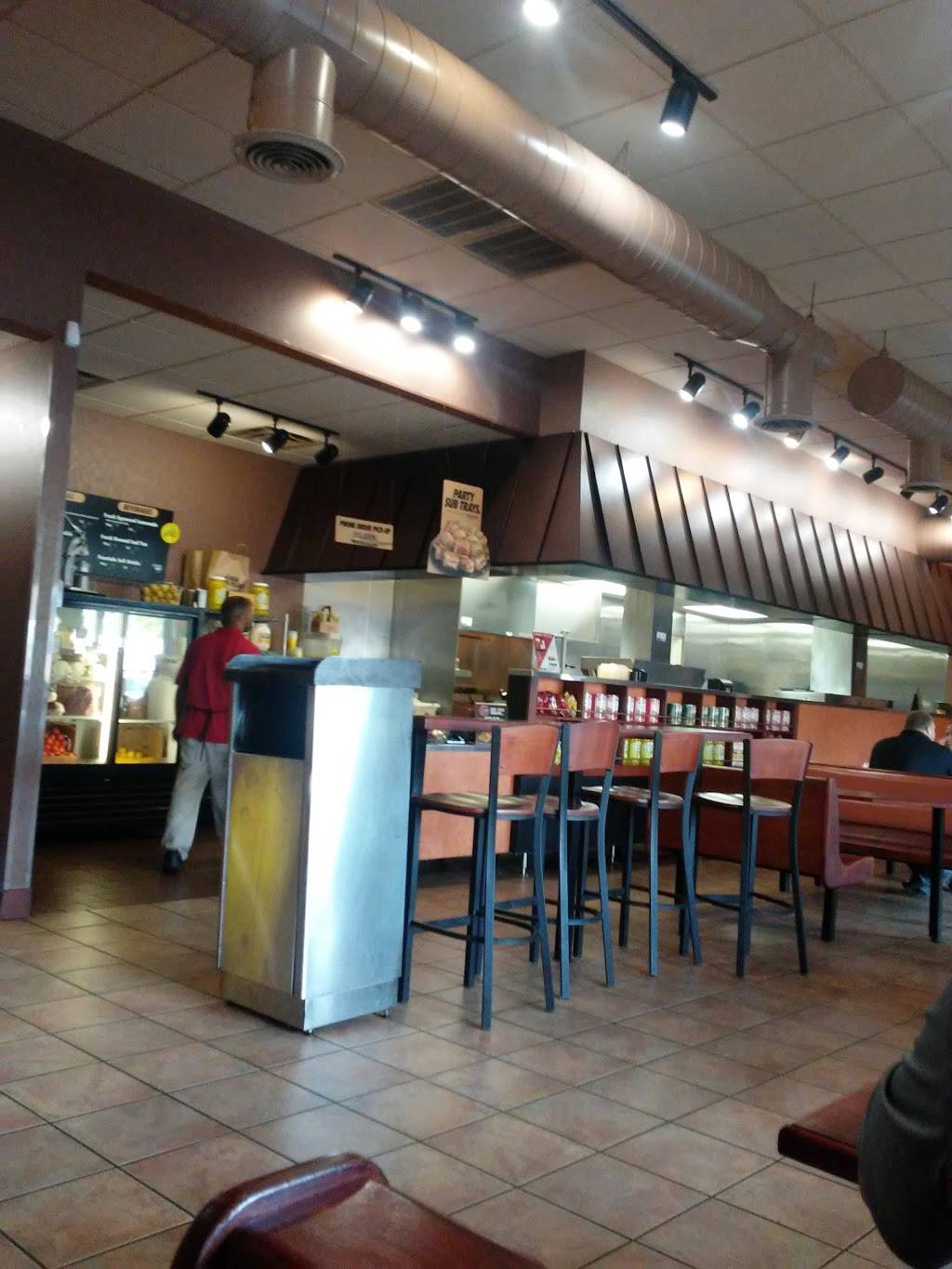 Penn Station East Coast Subs | meal takeaway | 612 3rd Ave, St Albans, WV 25177, USA | 3047227366 OR +1 304-722-7366