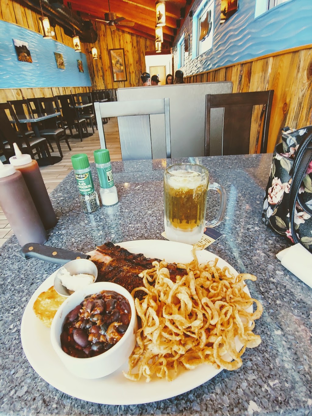 Hassayampa Barbecue | restaurant | 169 E Wickenburg Way, Wickenburg, AZ 85390, USA | 9286846123 OR +1 928-684-6123