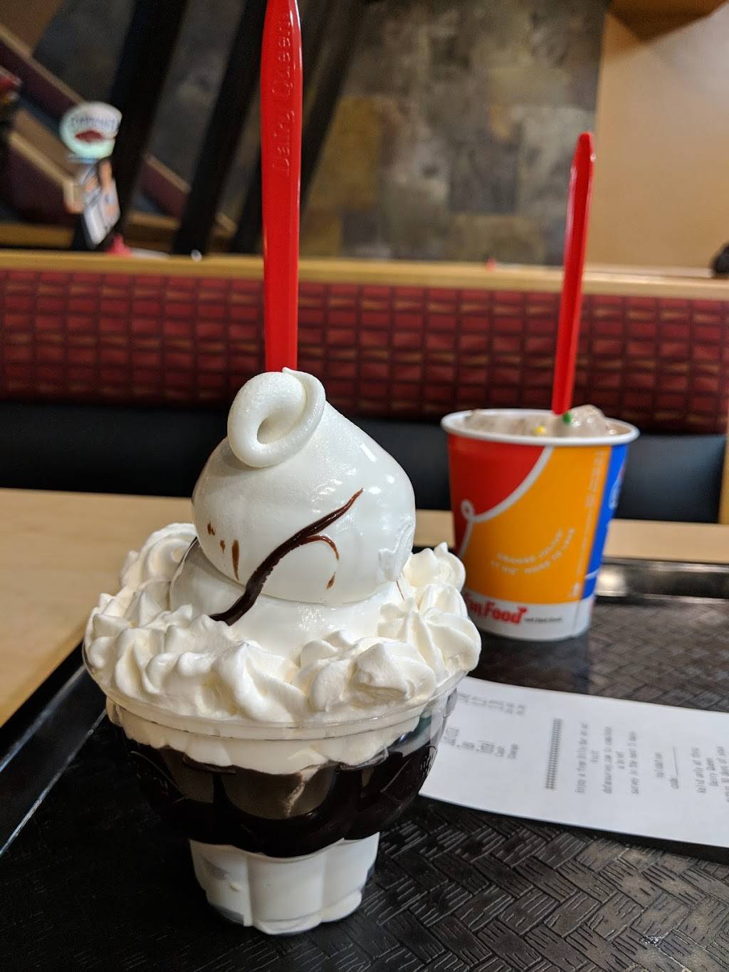Dairy Queen Grill & Chill | restaurant | 9859 GA-92, Woodstock, GA 30188, USA | 7709260233 OR +1 770-926-0233