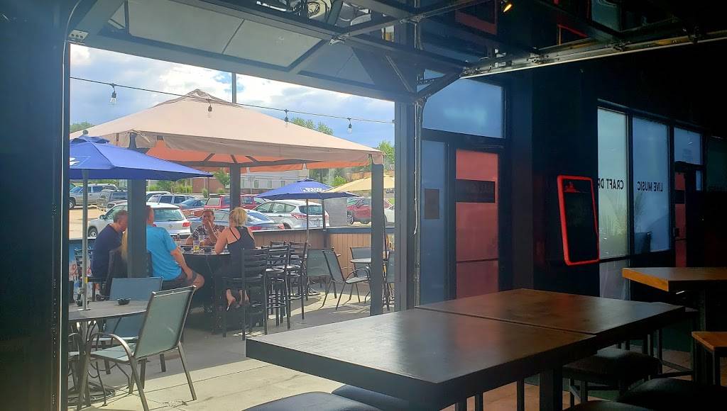 Malloys Bar & Grille | restaurant | 11550 W Meadows Dr, Littleton, CO 80127, USA | 3039728658 OR +1 303-972-8658