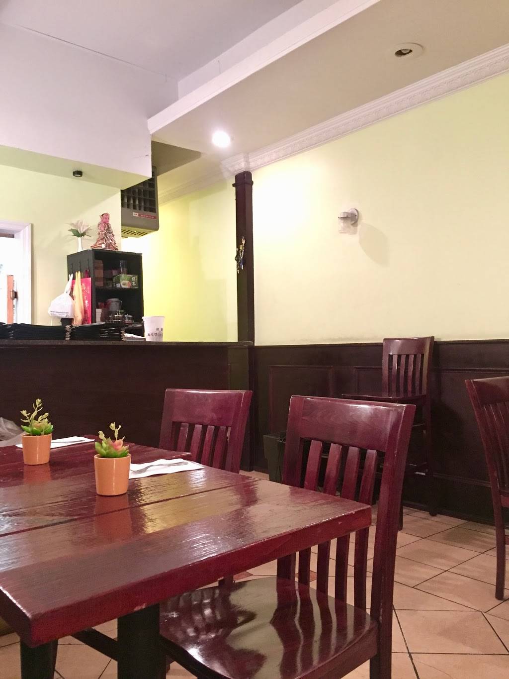 PRIK Thai Kitchen | restaurant | 47-16 30th Ave, Astoria, NY 11103, USA | 7187771410 OR +1 718-777-1410