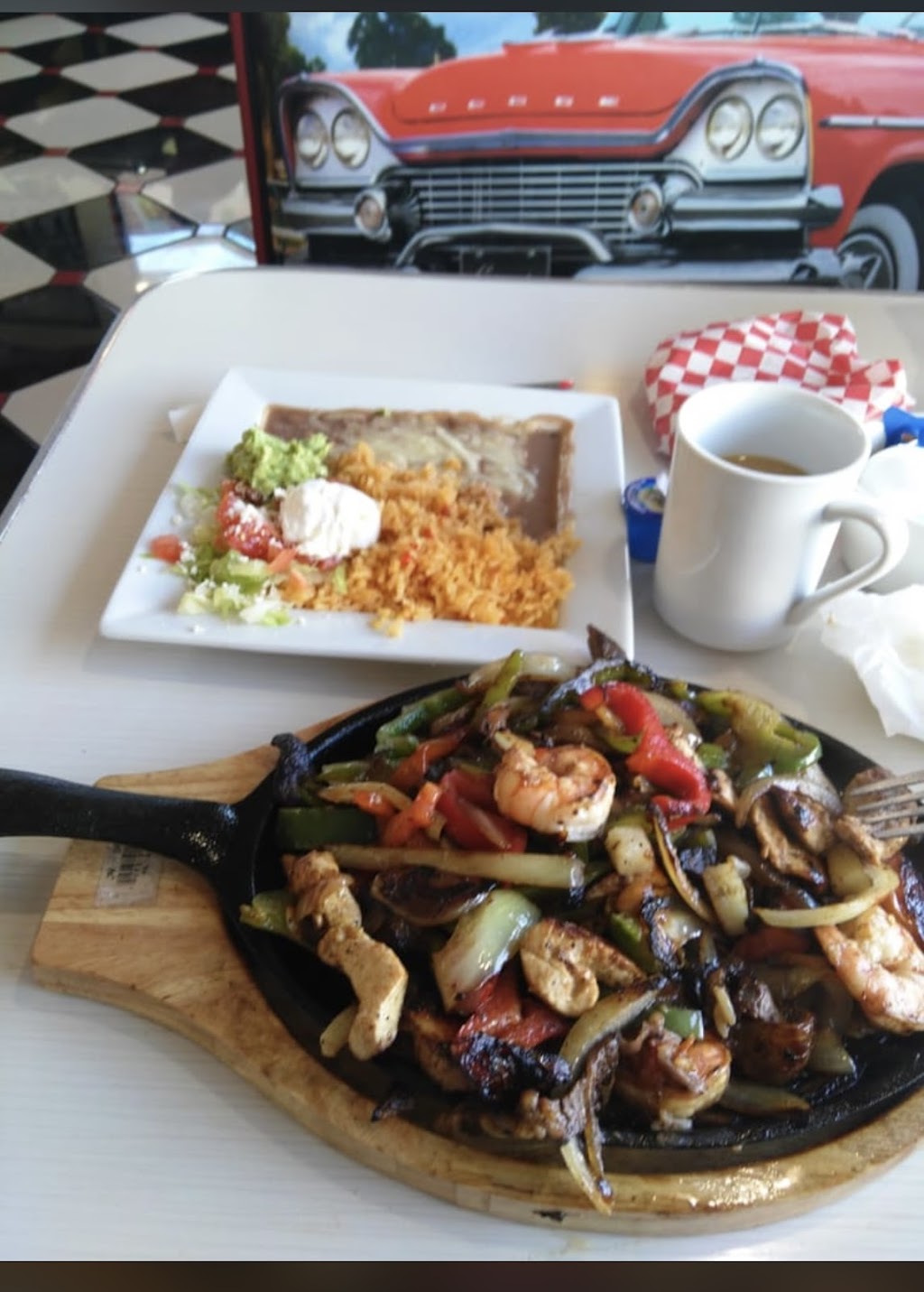 Jovis Pitstop | restaurant | 27141 Base Line St, Highland, CA 92346, USA | 9099071112 OR +1 909-907-1112