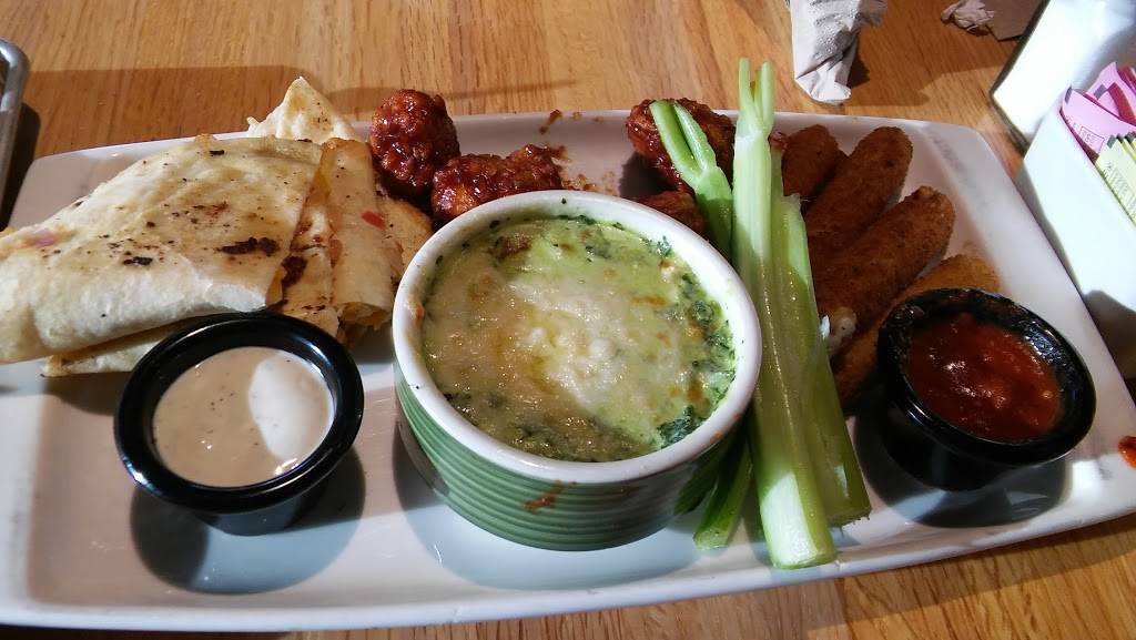 Applebees Grill + Bar | restaurant | 14830 Manchester Rd, Ballwin, MO 63011, USA | 6362070801 OR +1 636-207-0801