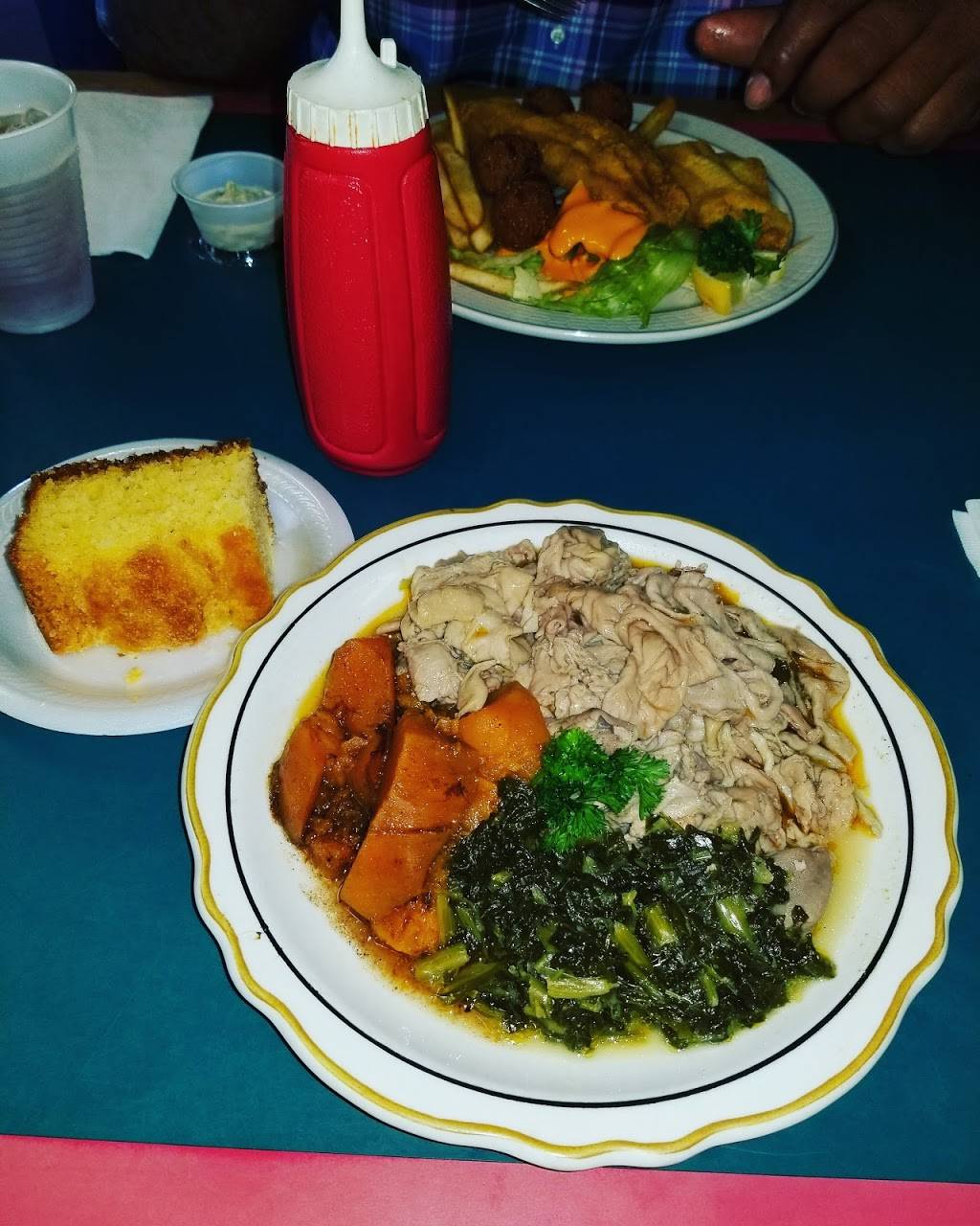 Big Johns Grill | restaurant | 1465 Gladys St, Beaumont, TX 77701, USA | 4098381585 OR +1 409-838-1585