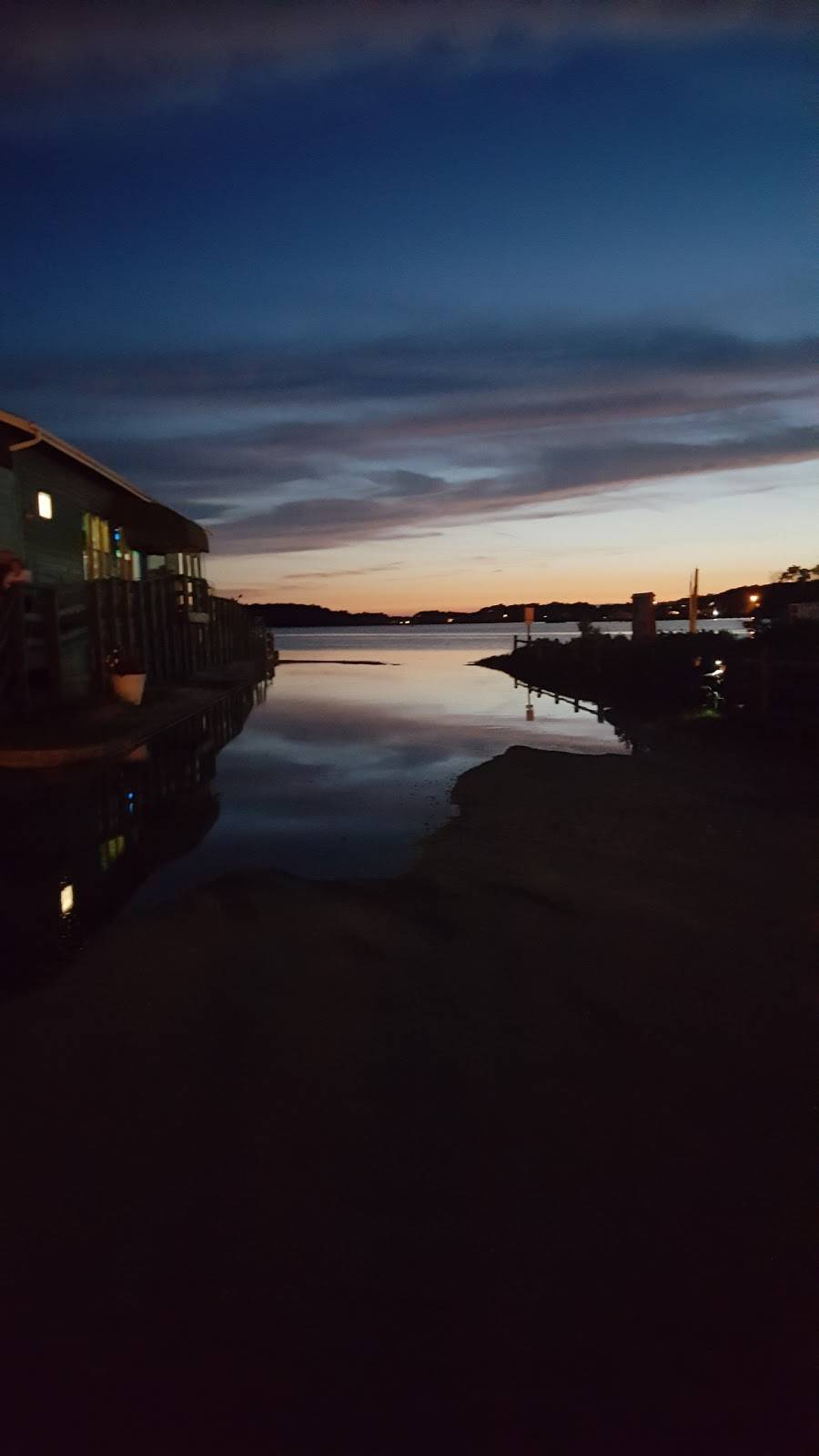 Ivy | restaurant | 136 Dagsworthy St, Dewey Beach, DE 19971, USA | 3022279292 OR +1 302-227-9292