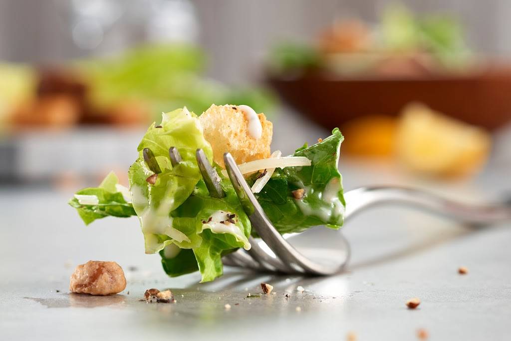 The Melting Pot | restaurant | 2348 Solomons Island Rd, Annapolis, MD 21401, USA | 4102668004 OR +1 410-266-8004