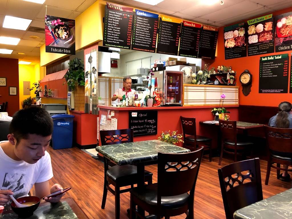 Nori Presto | restaurant | 12354 15th Ave NE, Seattle, WA 98125, USA | 2063673440 OR +1 206-367-3440