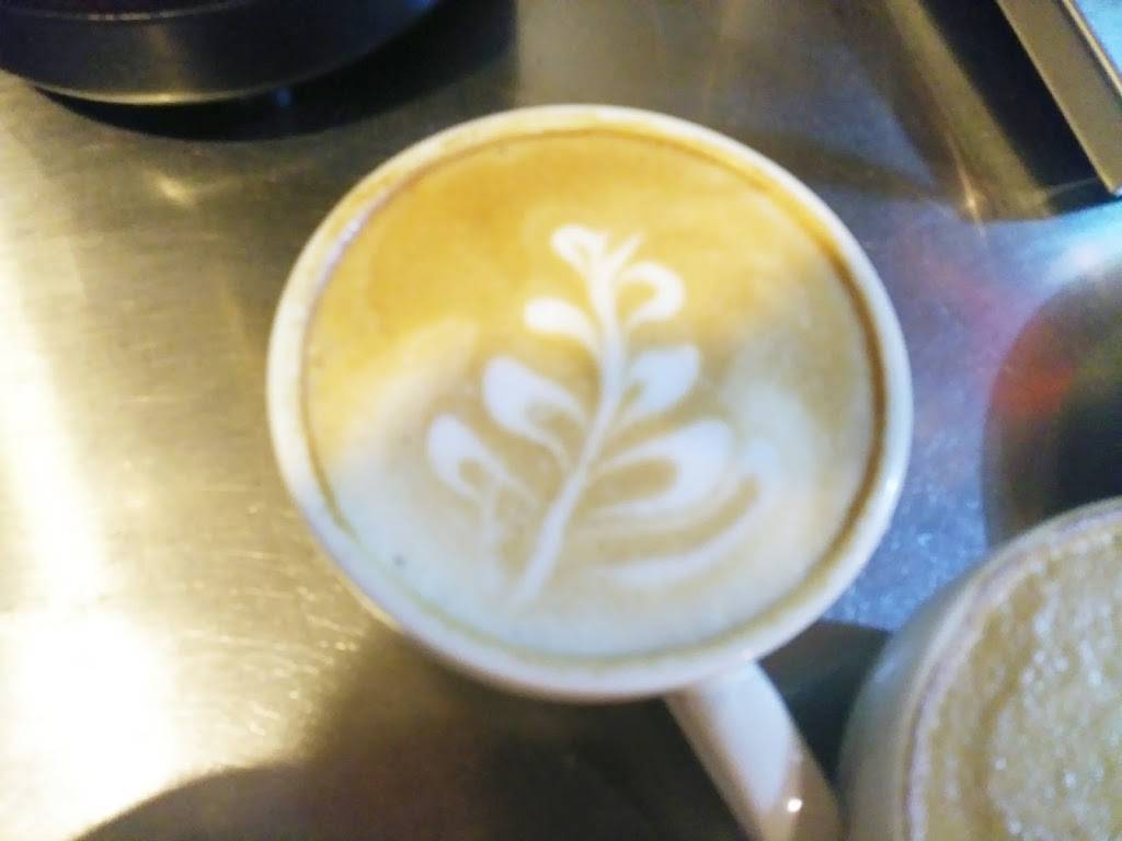 Casa Nostra Ristorante | restaurant | 1515 Palisades Dr, Pacific Palisades, CA 90272, USA | 3104548889 OR +1 310-454-8889