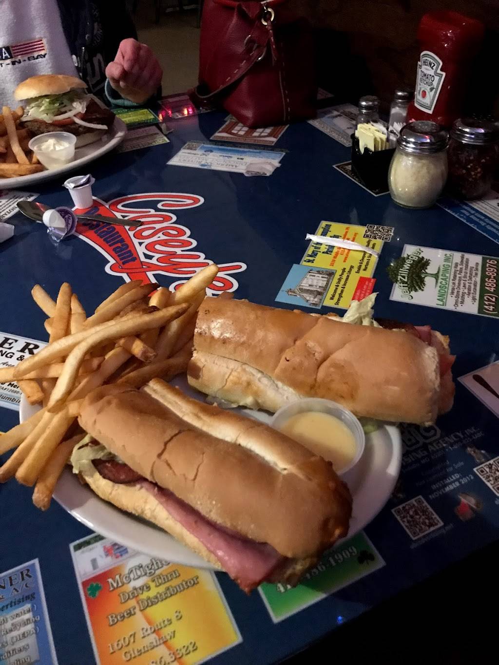 Caseys Family Restaurant | restaurant | 3008 William Flinn Hwy, Allison Park, PA 15101, USA | 4124860200 OR +1 412-486-0200