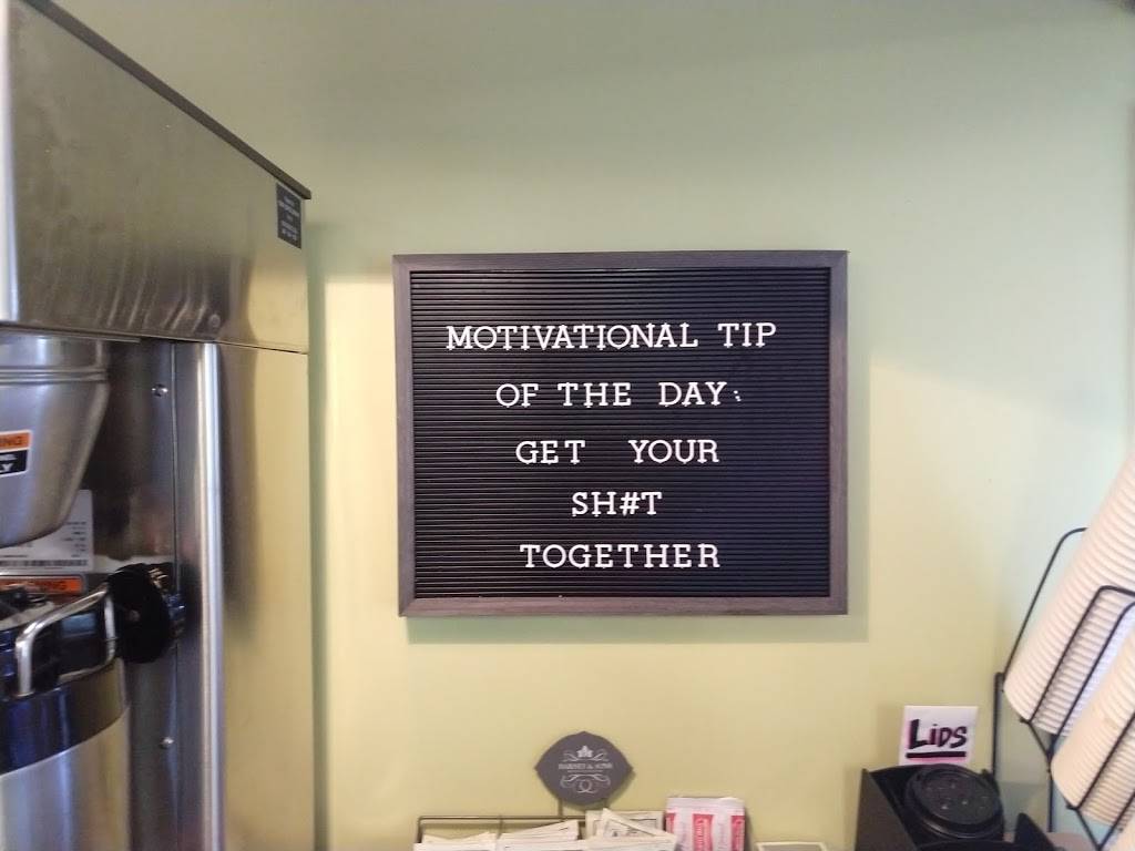 The Green Tomato Deli | restaurant | 7 West St, Morris, CT 06763, USA | 8605671199 OR +1 860-567-1199