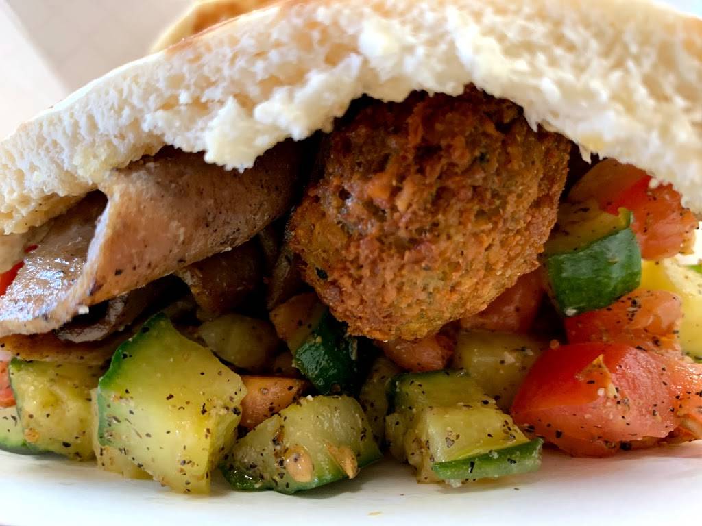 Oasis Falafel | restaurant | 206 N Linn St, Iowa City, IA 52245, USA | 3193587342 OR +1 319-358-7342