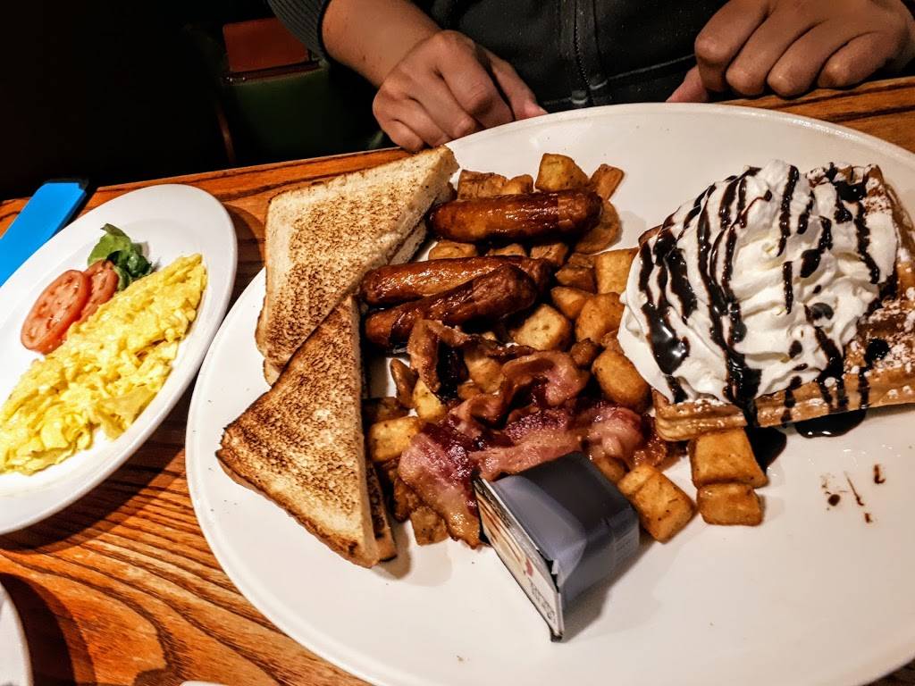 Summerhays Grill | restaurant | 1971 Baseline Rd, Ottawa, ON K2C 0C7, Canada | 6132286049 OR +1 613-228-6049