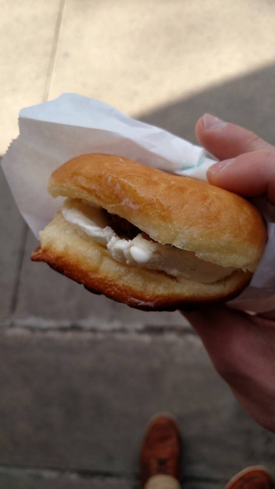 Happy Buns | restaurant | 426 E College Ave, State College, PA 16801, USA | 8148629178 OR +1 814-862-9178