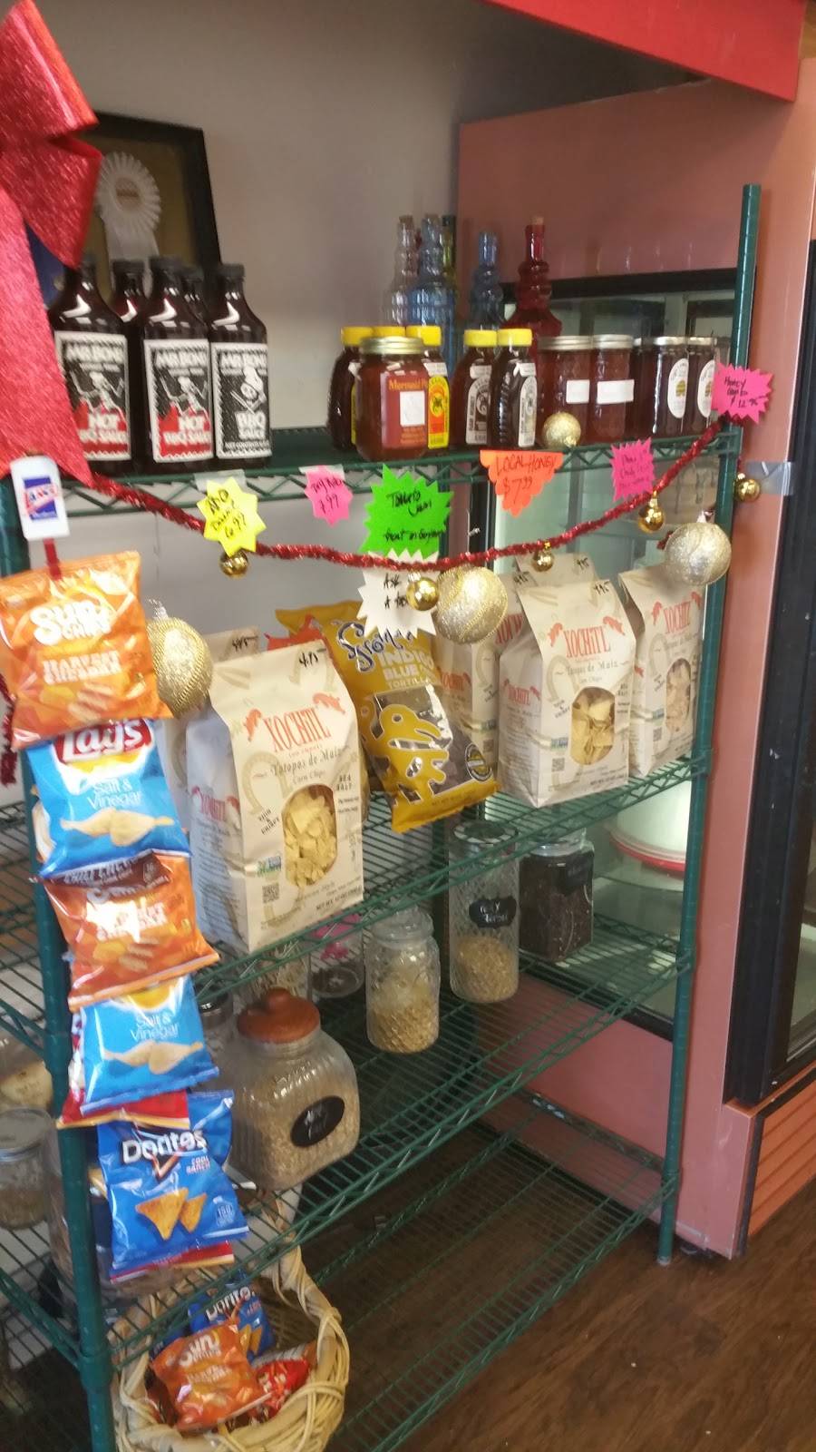 Mermaid Pies and Sandwiches | bakery | 10115 Cortez Rd W, Bradenton, FL 34210, USA | 9412544783 OR +1 941-254-4783