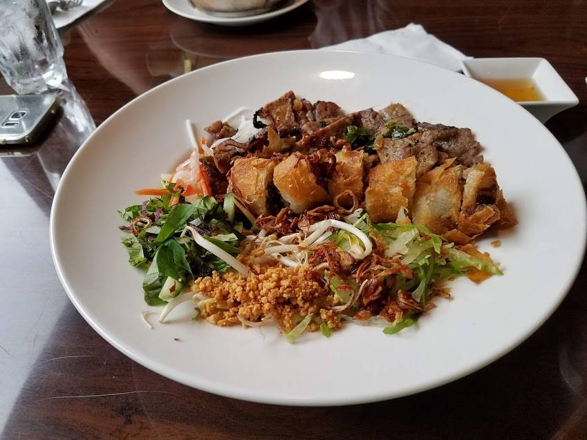 Viet Village | restaurant | 4514, 16571 S Tamiami Trail, Fort Myers, FL 33908, USA | 2392088368 OR +1 239-208-8368