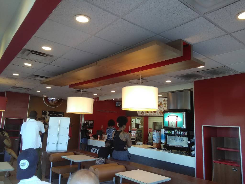 KFC | restaurant | 701 NW 119th St, Miami, FL 33168, USA | 3056857608 OR +1 305-685-7608