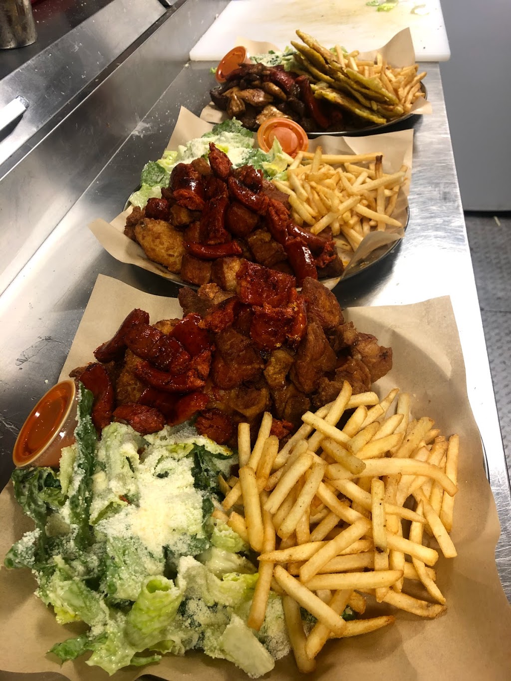 El patio Tampa | restaurant | 4236 W Waters Ave, Tampa, FL 33614, USA | 5099929725 OR +1 509-992-9725