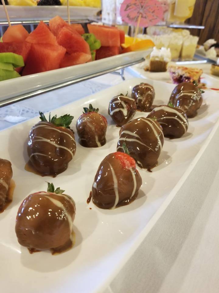 Country Junction Restaurant | restaurant | 1669 Willard Dr, Freeport, IL 61032, USA | 8152357197 OR +1 815-235-7197