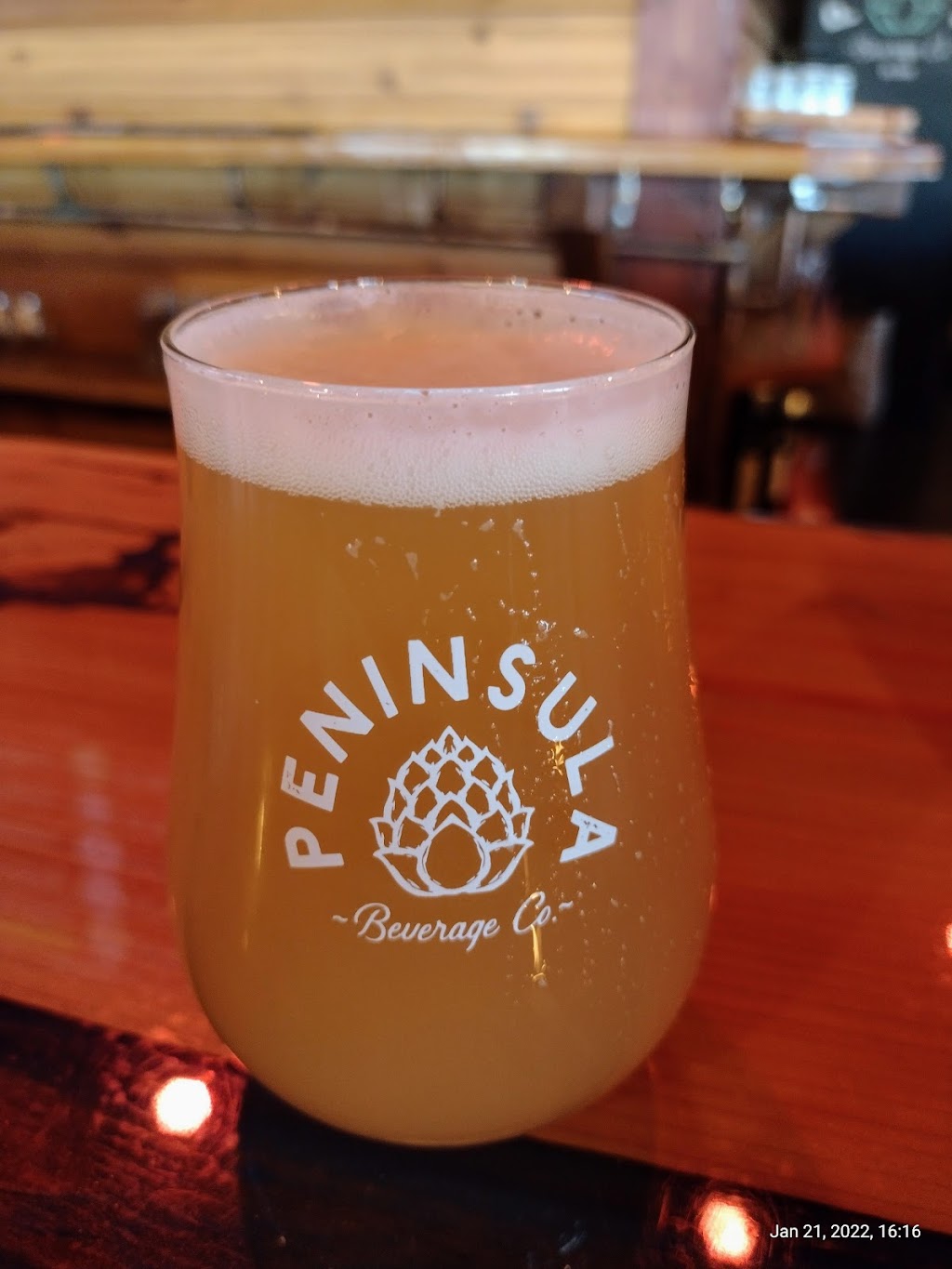 Peninsula BevCo | restaurant | 110 Harrison Ave, Port Orchard, WA 98366, USA | 3604432975 OR +1 360-443-2975