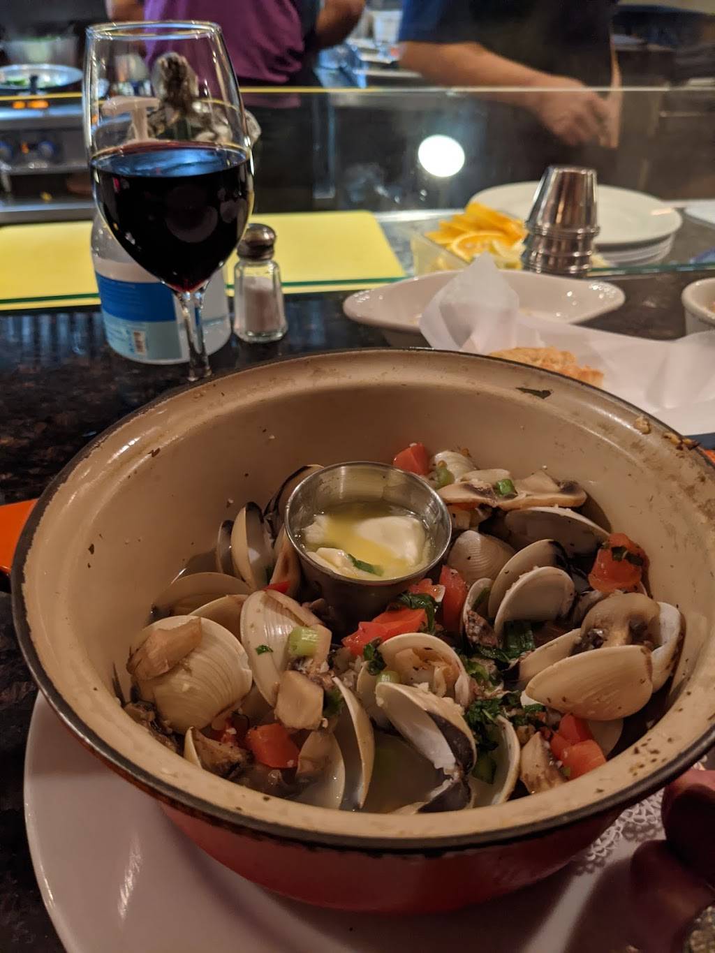 CATCH SEAFOOD BAR & GRILL | restaurant | 836 W 11th St, Paso Robles, CA 93446, USA | 8052393332 OR +1 805-239-3332