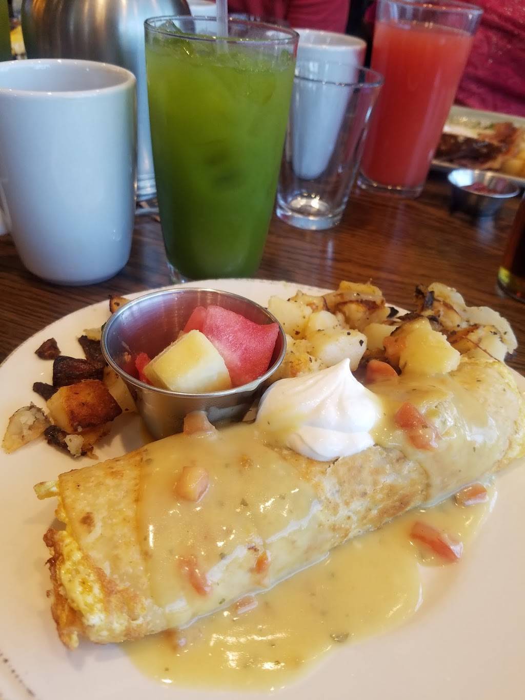 First Watch | restaurant | S Goodman Rd, Kissimmee, FL 34747, USA | 8637743101 OR +1 863-774-3101