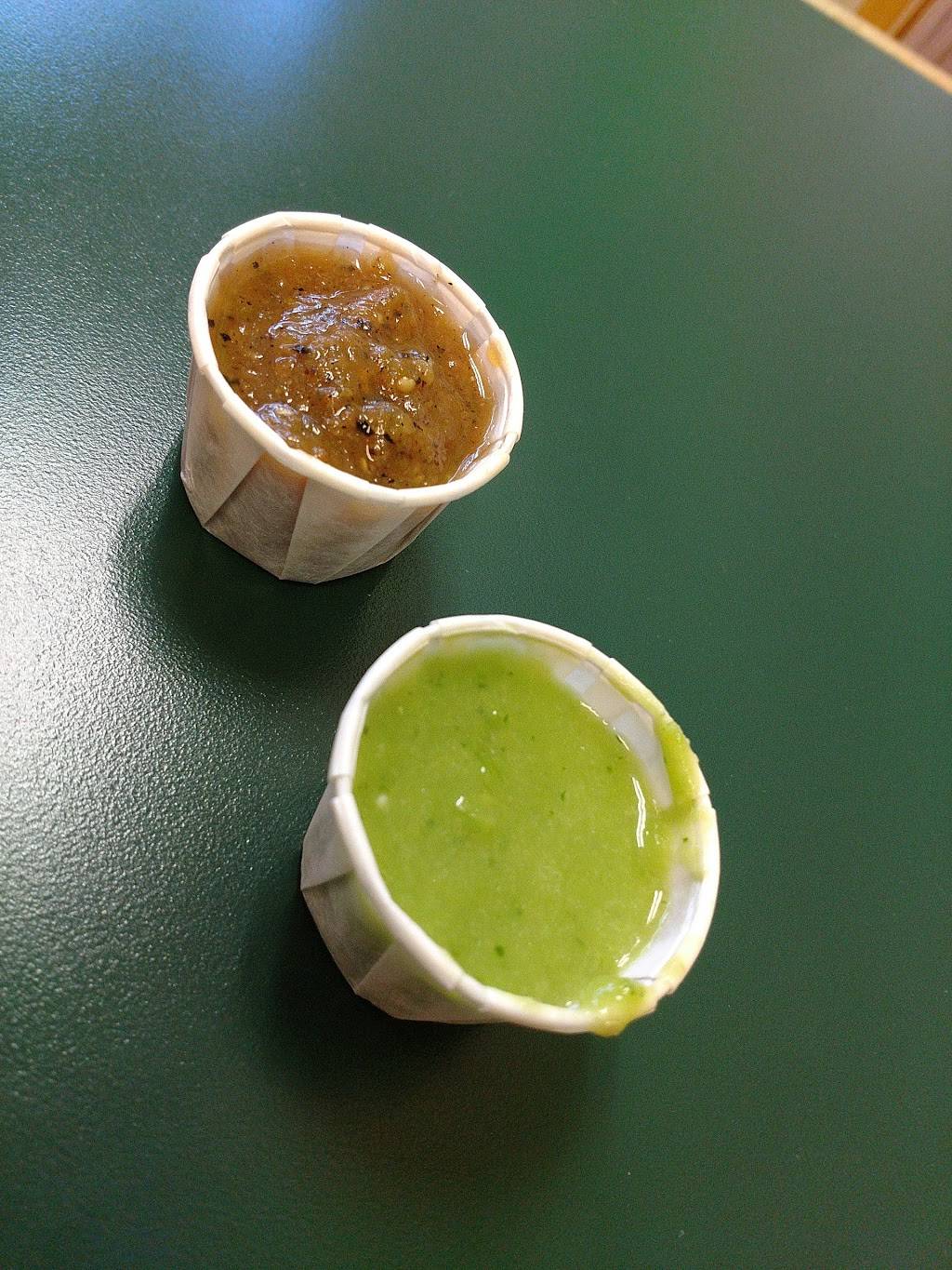 Nachos Locos Mexican Food | restaurant | 3815 Devonshire Ave NE #100, Salem, OR 97305, USA | 5035884150 OR +1 503-588-4150