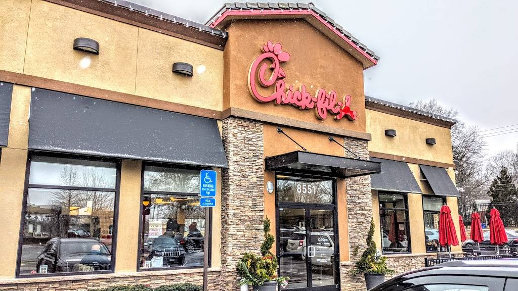 Chick-fil-A | restaurant | 8551 State Line Rd, Kansas City, MO 64114, USA | 8163618800 OR +1 816-361-8800