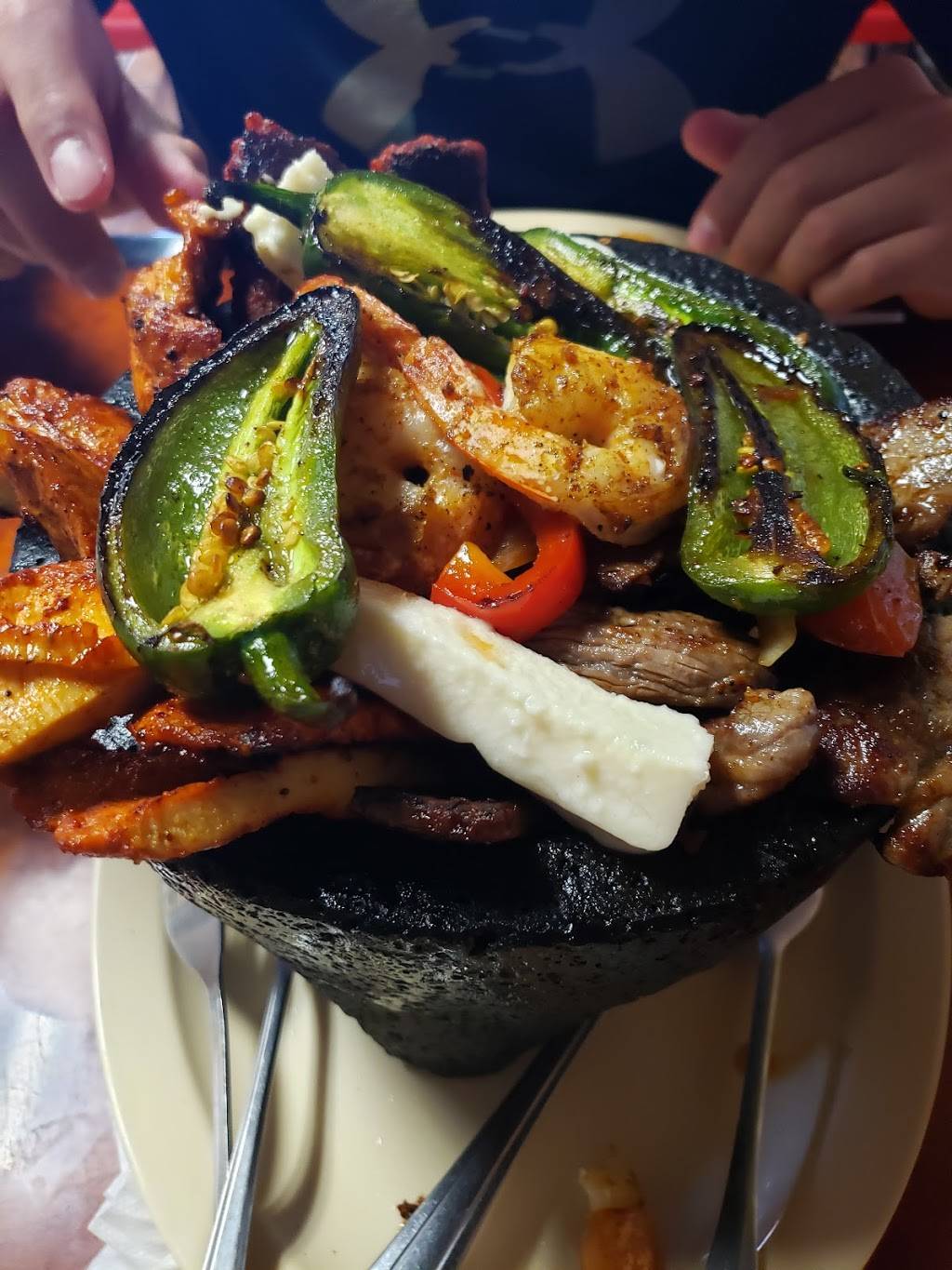 Tacos Los Pericos | restaurant | 149-120, #021, Tulare, CA 93274, USA | 5593667941 OR +1 559-366-7941