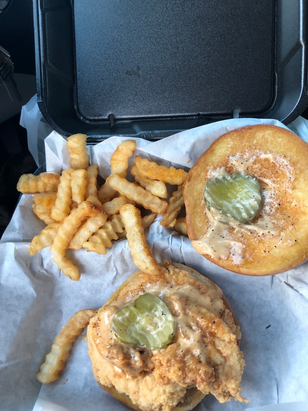 Wingfingers - Mobile | restaurant | 6321 Cottage Hill Rd, Mobile, AL 36609, USA | 2514440020 OR +1 251-444-0020