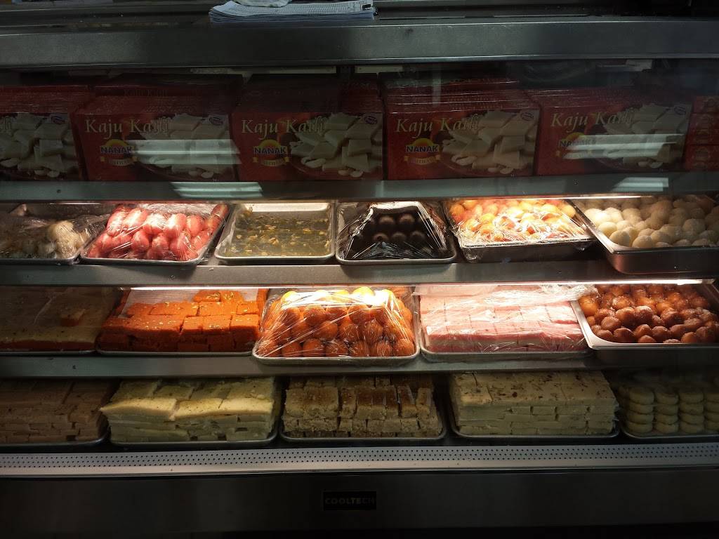 Apna Bazar | restaurant | 5627 E Kings Canyon Rd, Fresno, CA 93727, USA | 5594541230 OR +1 559-454-1230