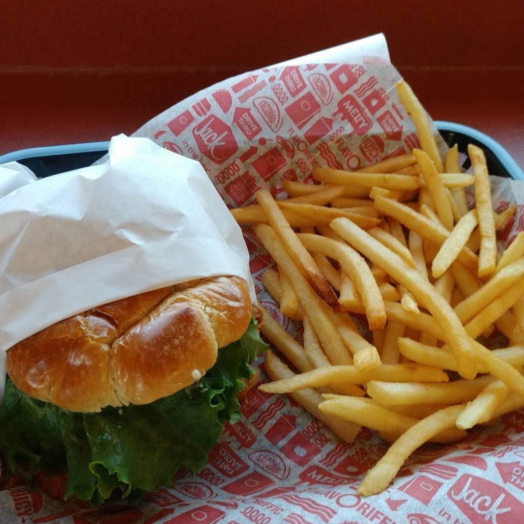 Jack in the Box | restaurant | 26510 Agoura Rd, Calabasas, CA 91302, USA | 8188809097 OR +1 818-880-9097
