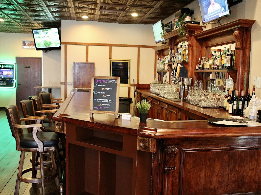 Panzarellos | restaurant | 1615 N Mountain Ave, Upland, CA 91784, USA | 9099312525 OR +1 909-931-2525