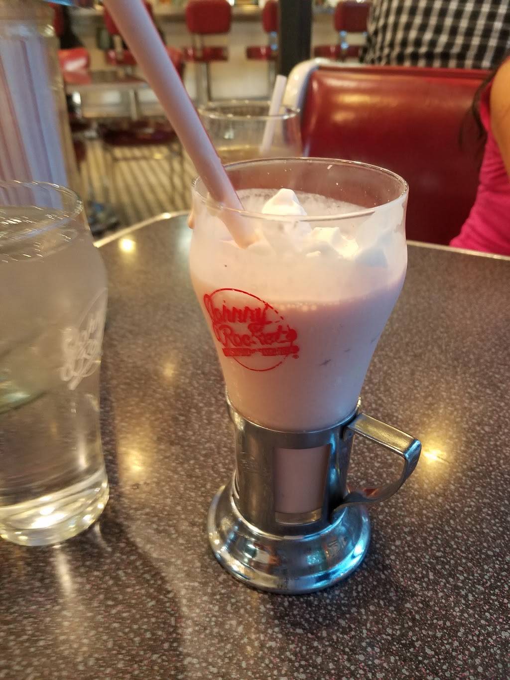 Johnny Rockets | restaurant | 3000 E 1st Ave Space. 113, Denver, CO 80206, USA | 3033995522 OR +1 303-399-5522