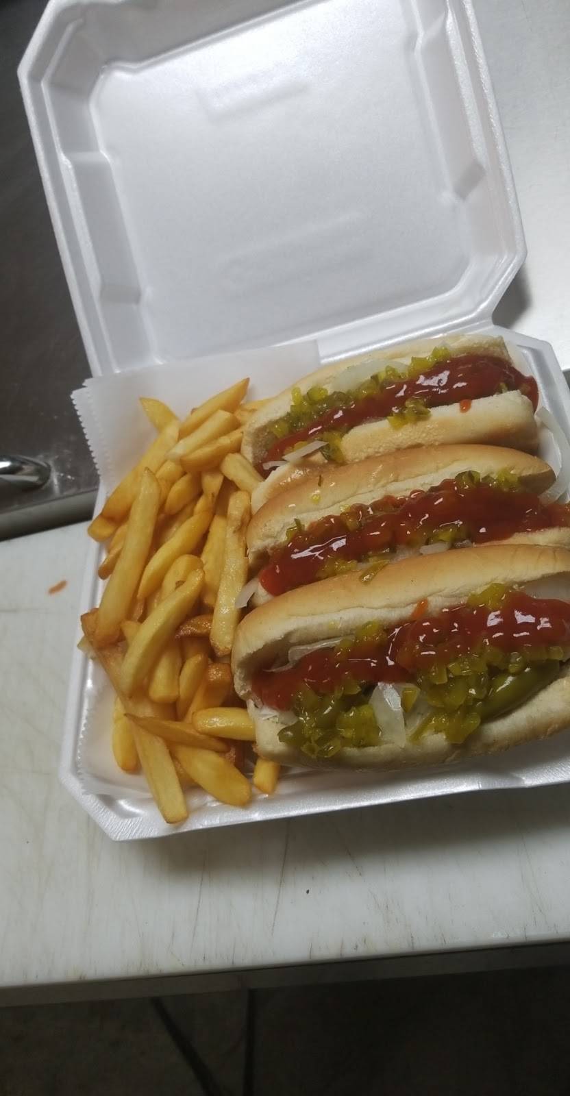 Ds Pizzeria | restaurant | 1158 W 63rd St, Chicago, IL 60621, USA | 7739126822 OR +1 773-912-6822