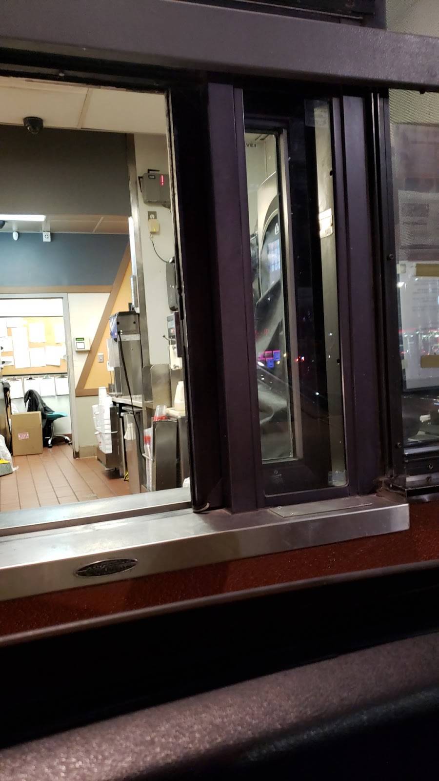 Jack in the Box | restaurant | 1502 Airline Rd Ste 302 Ste 302, Corpus Christi, TX 78412, USA | 3619808067 OR +1 361-980-8067