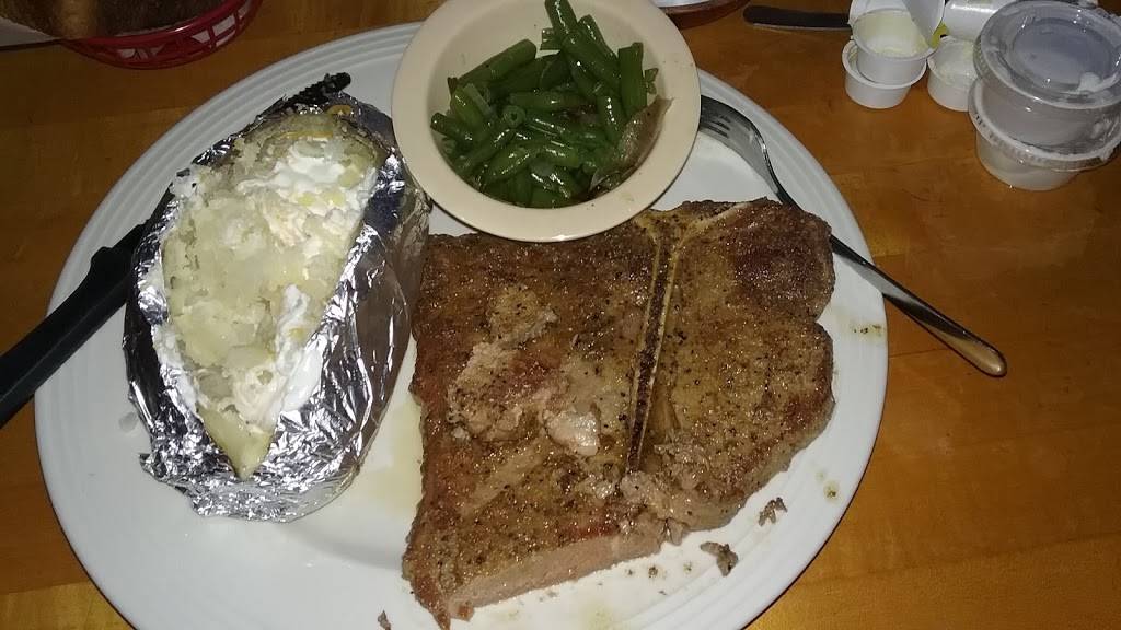 M & M Steak House | restaurant | 1106 NW 28th St, Fort Worth, TX 76106, USA | 8176240612 OR +1 817-624-0612