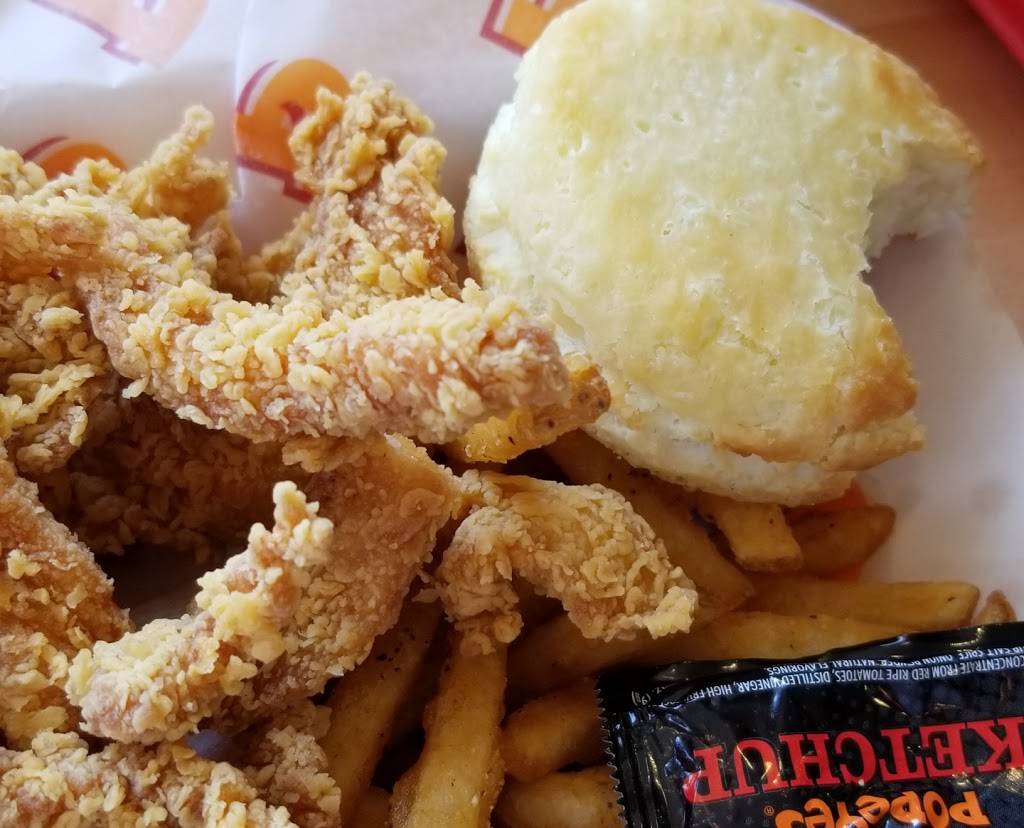 Popeyes Louisiana Kitchen | restaurant | 317 Kimberly Ave, New Haven, CT 06519, USA | 2038892957 OR +1 203-889-2957