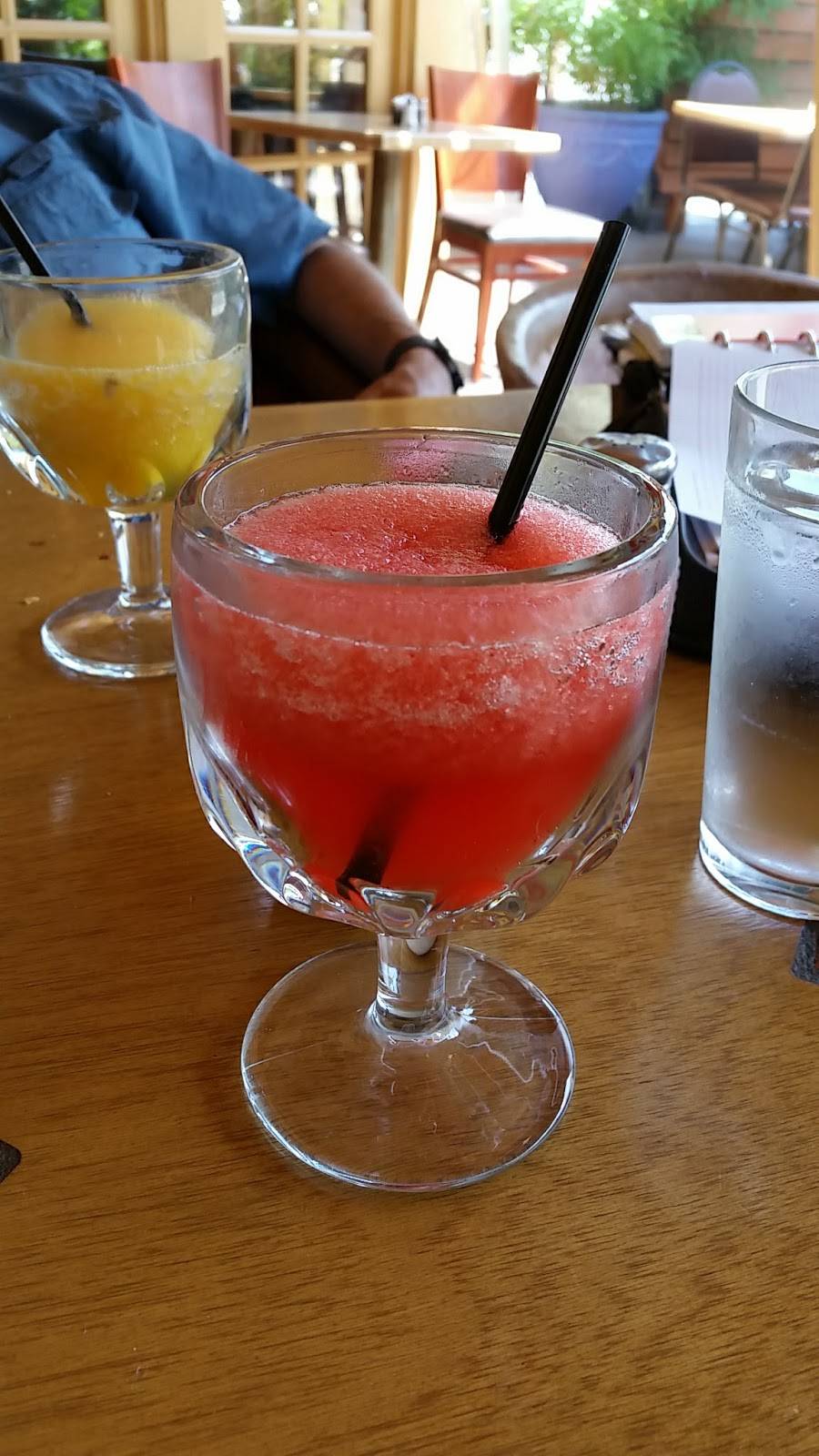 El Mirasol Cocina Mexicana | restaurant | 140 E Palm Canyon Dr, Palm Springs, CA 92264, USA | 7603230721 OR +1 760-323-0721