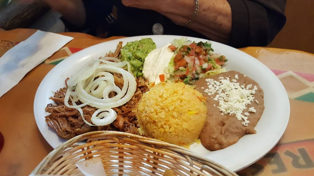 El Tenampa Mexican Restaurant | restaurant | 4565 W Irlo Bronson Memorial Hwy, Kissimmee, FL 34746, USA | 4073971981 OR +1 407-397-1981