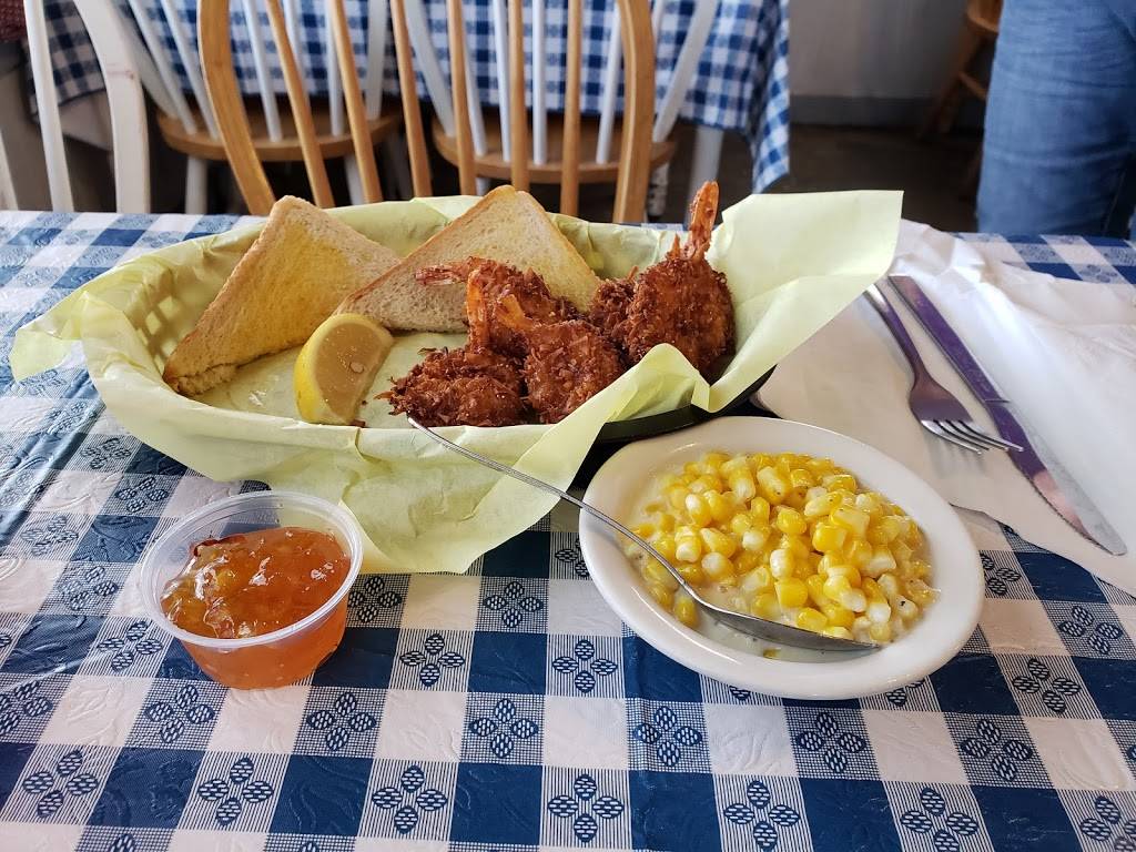 Hwy 77 Cafe | restaurant | 1101 US-77, Rosebud, TX 76570, USA | 2545834444 OR +1 254-583-4444