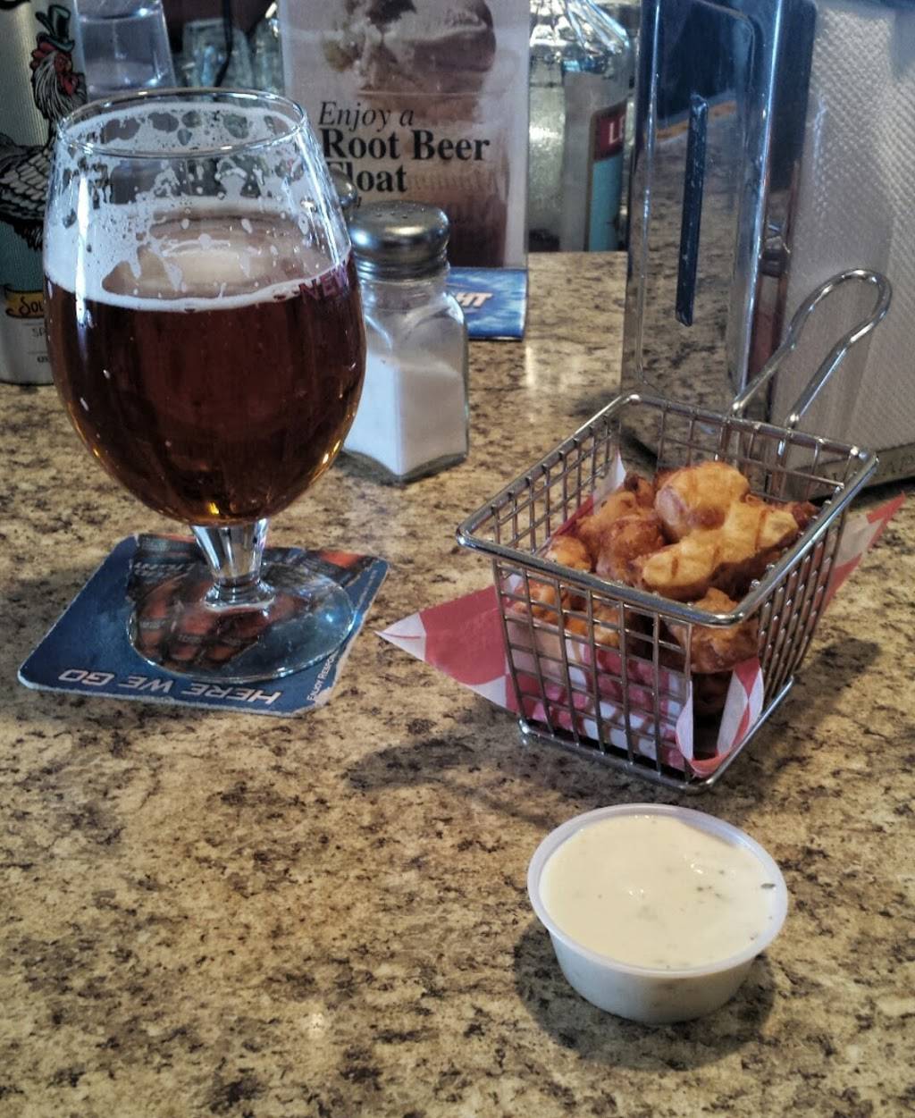 Ed & Sharons Restaurant & Catering | restaurant | N1294 State Road 64 & 107, Merrill, WI 54452, USA | 7155363429 OR +1 715-536-3429