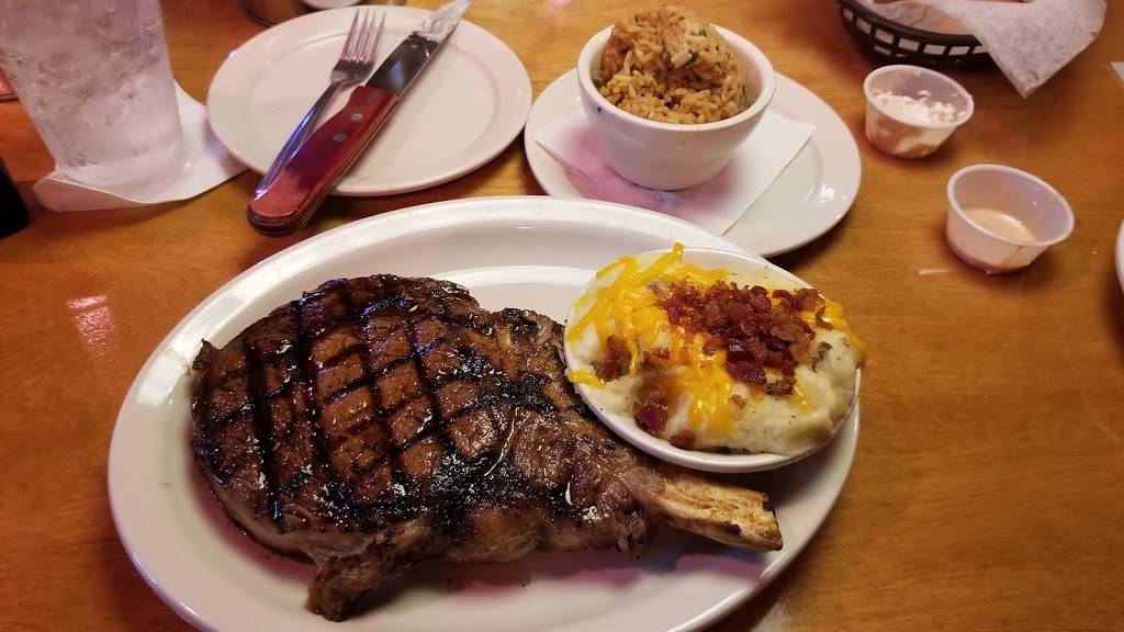 Texas Roadhouse | restaurant | 912 E Interstate 30, Rockwall, TX 75087, USA | 9727224053 OR +1 972-722-4053