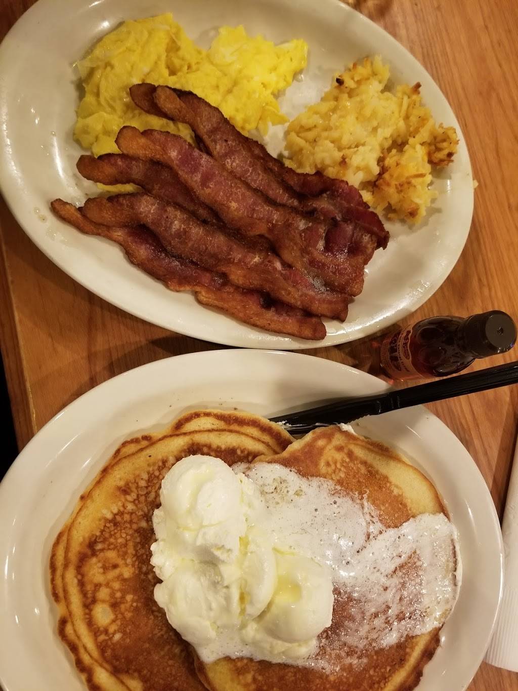 Cracker Barrel Old Country Store | restaurant | 3742 Crain Hwy, Waldorf, MD 20602, USA | 3016382570 OR +1 301-638-2570