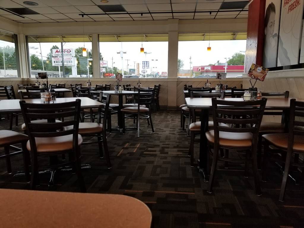 Fazolis | restaurant | 5811 N Illinois St, Fairview Heights, IL 62208, USA | 6182334041 OR +1 618-233-4041