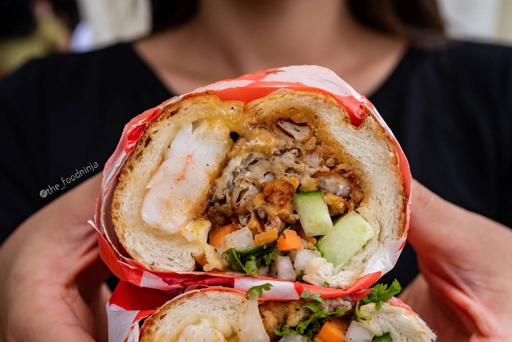 Anh-mazing Viet Kitchen | restaurant | 967 Rose Ave, North Bethesda, MD 20852, USA | 3013378310 OR +1 301-337-8310