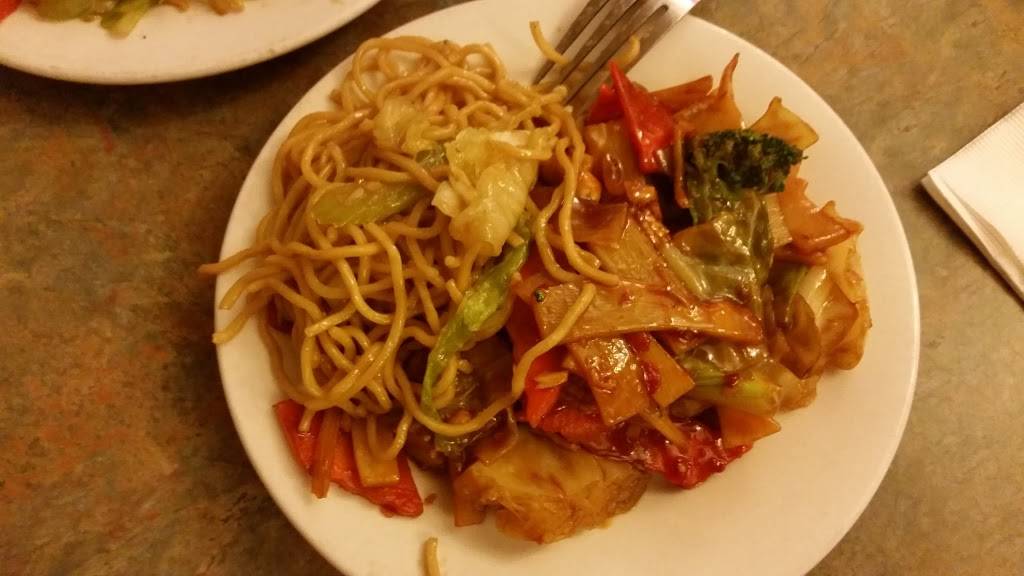 Chopsticks House | restaurant | 4451 Ontario Mills Pkwy, Ontario, CA 91764, USA | 9099876030 OR +1 909-987-6030