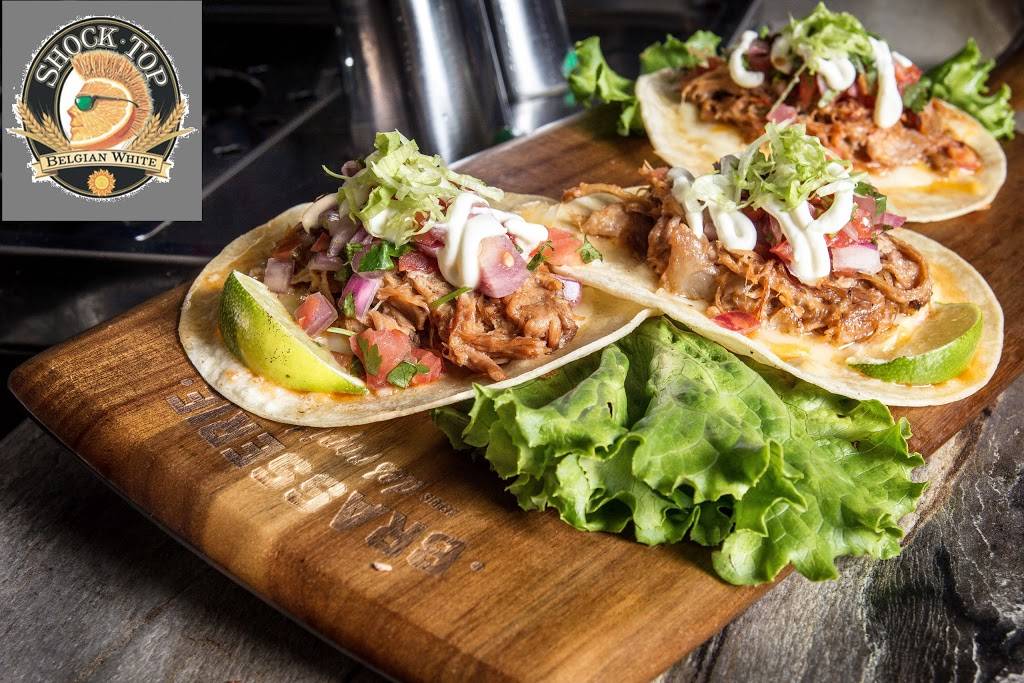 Brasserie des Rapides | restaurant | Place Lasalle, 7852 Boulevard Champlain, LaSalle, QC H8P 1B3, Canada | 5145953197 OR +1 514-595-3197